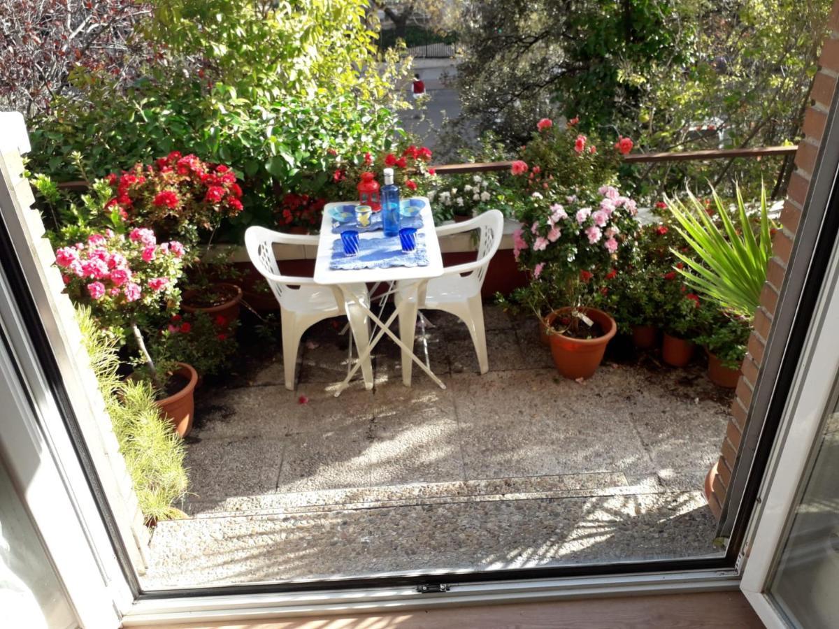 Apartamento Turistico Jardines De Asura Madrid Exteriér fotografie